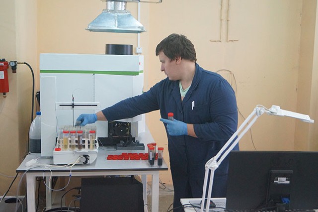 Анализ моторных масел для дизельных (бензиновых) двигателей Уральский региональный центр технической экспертизы и диагностики масла и ГСМ
